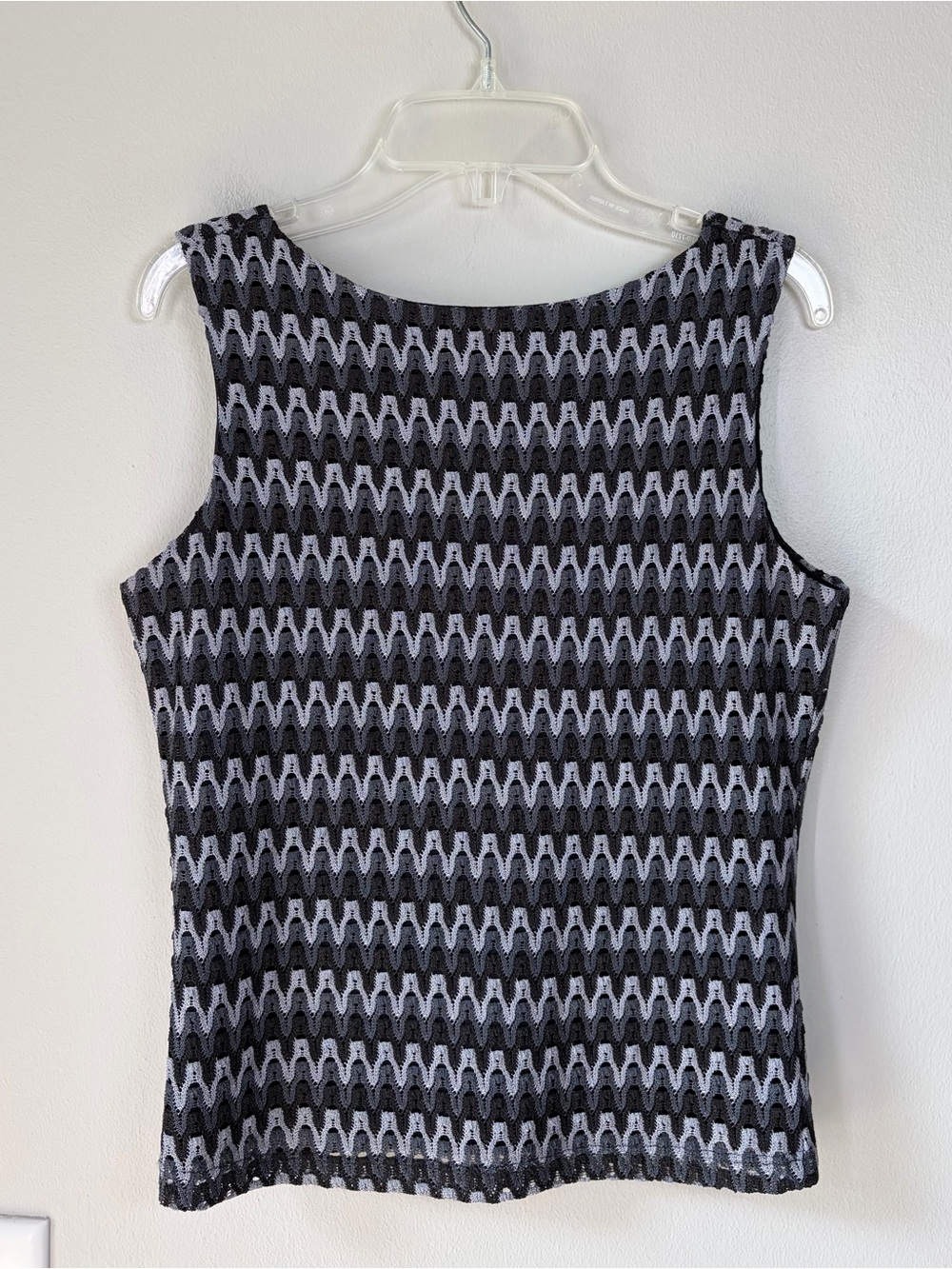 Studio Y Vintage Early 2000s Y2K Chevron Knit High Neck Tank Top Blouse